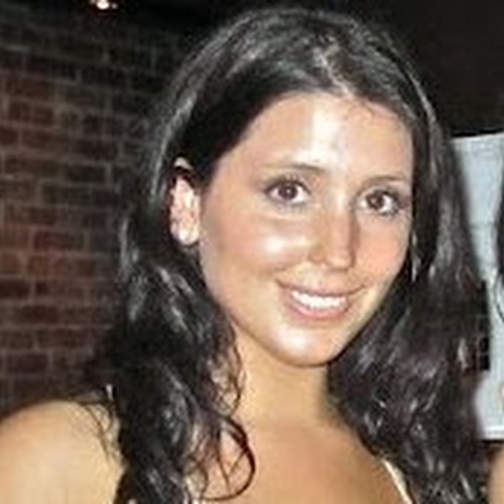 Meet your Posher, Karissa